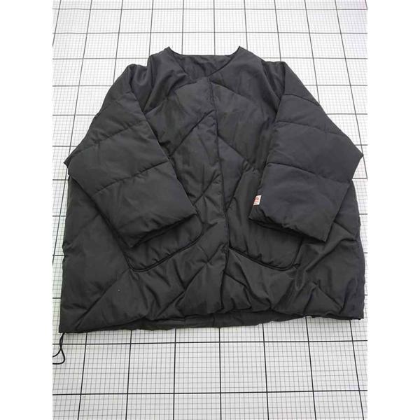 ◇ ⊇ ジャバ JaVa. JV1110042 中綿ノーカラージャケット ブラック系 レディース E