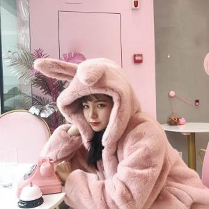 ピンクハウス　クマ　みみ　モコモコ　アウター　ジップアップ　フード　パーカー PINK HOUSE - み モコモコ アウター ジップアップ パーカーの通販 by