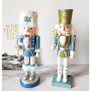 くるみ割り人形 置物 木製 儀仗隊 人形 手塗り 祝日