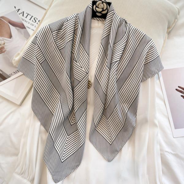 ベーシック柄 スカーフ 使いやすい スカーフ90 約90cm×90cm シンプル ベーシック デザイ...