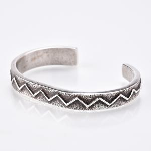 Navajo インディアンジュエリー　Tahe 作　スターリング Indian Jewelry FUNNY公式ストア ナバホ族 Elaine Tahe スクエア