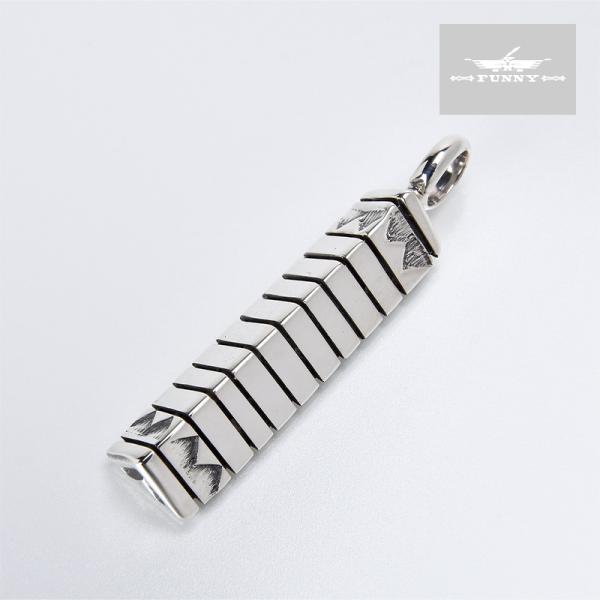 FUNNY公式ストア ナバホ族 ケビン・ラモーン トライアングル スタンプワーク ペンダント インデ...