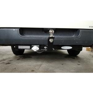 サントレックス　ヒッチメンバー　ハイエース200系 ハイエースワイド GDH TRH KDH 200 ステンレス ヒッチメンバー