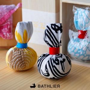 入浴剤「浴玉　木箱入り」【母の日 プレゼント バスソルト ギフトおしゃれ 炭酸 ヒマラヤ岩塩 ピンクソルト かわいい  日本製】