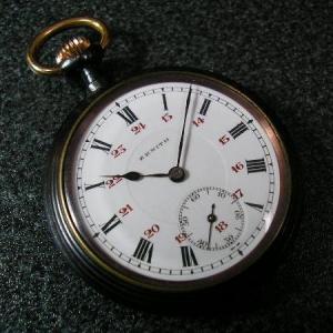 LONGINES（ロンジン） ロンジン彫金入り銀ハンターケース アンティーク