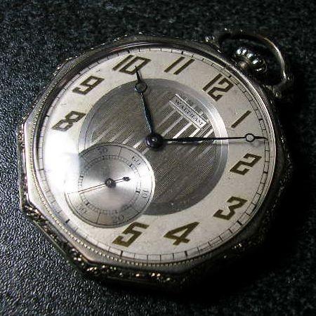 WALTHAM 装飾入り10角ケース 手巻きアンティーク懐中時計