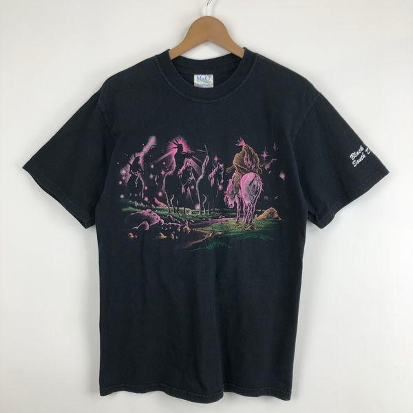 【古着】 M&amp;O knits Tシャツ ネイティブアメリカン 点描画 Black South Dak...