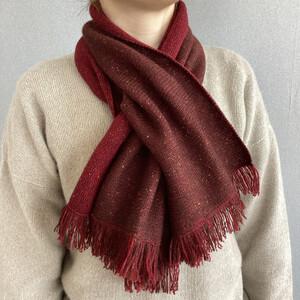 ふるさと納税 紡績会社の編立て職人によるカシミヤ100%フリンジミニマフラー(ブラウン×チェリー)【...