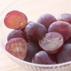 ふるさと納税 朝採りニューピオーネ 1kg(2...の詳細画像2