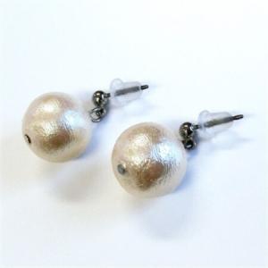ふるさと納税 コットンパールピアス(12mm・ア...の商品画像