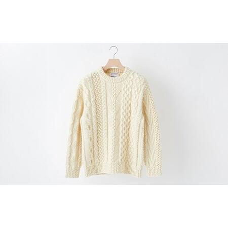 ふるさと納税 ≪先行予約≫【THISISASWEATER.】A2 : A SWEATER IS LO...
