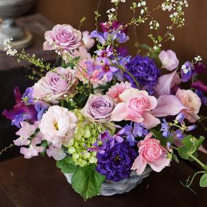 ふるさと納税 【定期便4回】季節の生花のフラワ...の詳細画像3