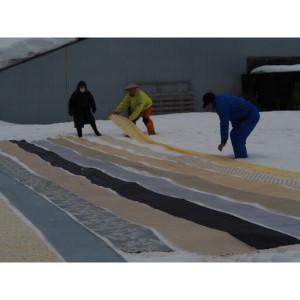 ふるさと納税 麻織物の雪晒しと仕立て直し 新潟県の詳細画像1