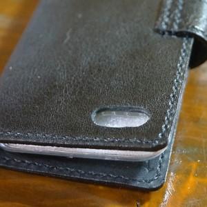 ふるさと納税 本革製手帳型iPhoneカバー ...の詳細画像1