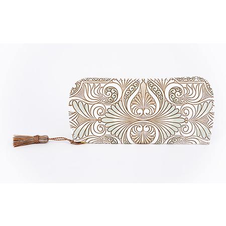 ふるさと納税 【文庫屋大関】メガネケース　ロカイユ＜ペールカーキ＞【皮革工芸品】 ファッション小物 ...