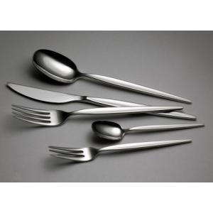 ふるさと納税 ラッキーウッド「グッドデザイン賞受賞」〈メテオラ〉30本 ディナーセット(5客用) 新...