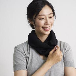 ふるさと納税 しあわせな気持ちになれる カシミヤショートスヌード (ブラック) [3169] 大阪府泉大津市