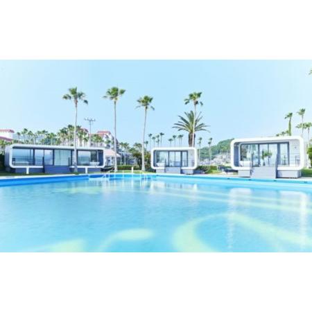 ふるさと納税 【リビエラ逗子マリーナ】海のグランピング＆絶景サウナ「スペースキーポイント リビエラ逗...