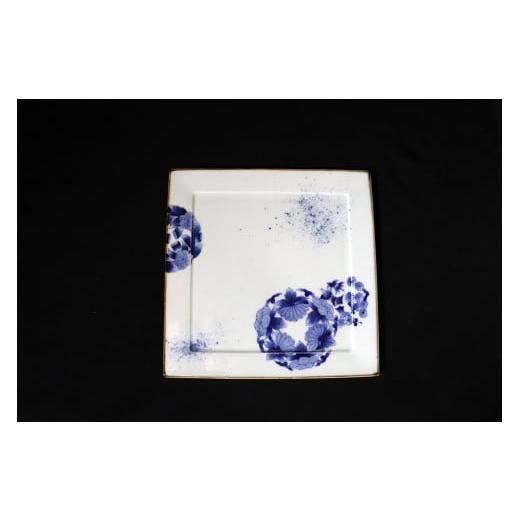 ふるさと納税 陶磁器・漆器・ガラス 佐賀県 伊万里市  伊万里焼 古染付けプレート皿（瀬貞） 031...