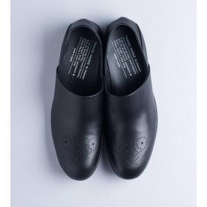 トラベルシューズ バイ ショセ　TRAVEL SHOES by chausser　メダリオン レザースリッポンシューズ｜fusion