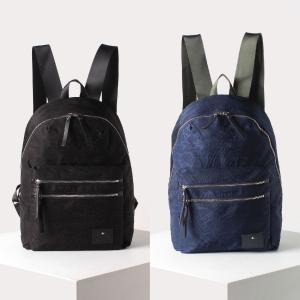 ヴィヴィアンウエストウッド Vivienne Westwood ラインORBエンボス