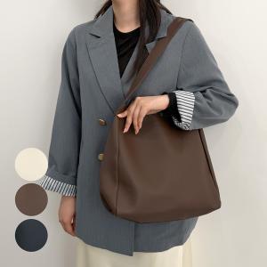LINEクーポン利用で3990円★鞄 バッグ トートバッグ ショルダーバッグ シンプル ベーシック カジュアル 大人カジュアル/ポーチ付きショルダーバッグ