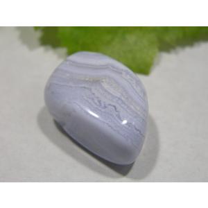 希少 グリーンファントム 天珠 置物 約70mm 透明度◎ 天然石 グリーンファントム（緑幽霊幻影水晶）ペンダントトップ 風水天珠堂