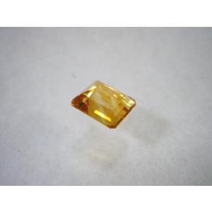 ブルートパーズ（黄玉）の宝石用 ルース 高品質 原石 幸運と豊かさを