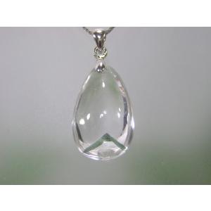 グリーンファントム（緑幽霊幻影水晶）ペンダントトップ 水晶の中でも