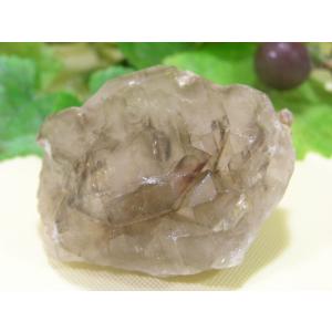 ルチルクォーツポイント（針水晶六角柱）ゴールドルチル 天然石 原石