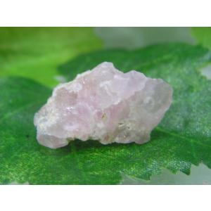 超希少】2Aローズクォーツ クラスター約19ct 紅石英 結晶 原石
