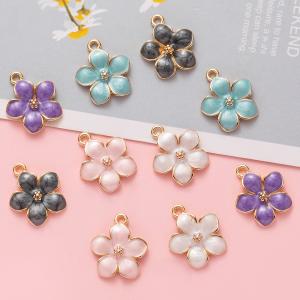 お花のチャーム　サクラ　10個入り