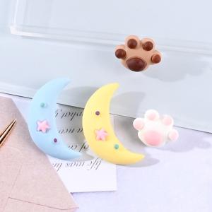 43%OFF　デコパーツ　月様　肉球　10個入り