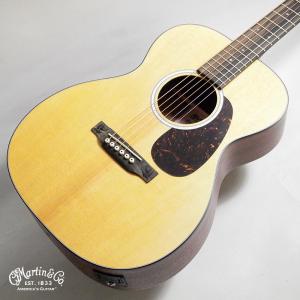 Martin Custom Signature Model 000JR-10E Shawn Mend...