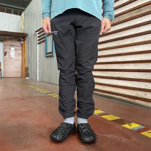 KLATTERMUSEN クレッタルムーセン Bysen pants バイセン パンツ  Ultralight windproof pants KM-10358 Raven ブラック｜gakuオンラインショップ