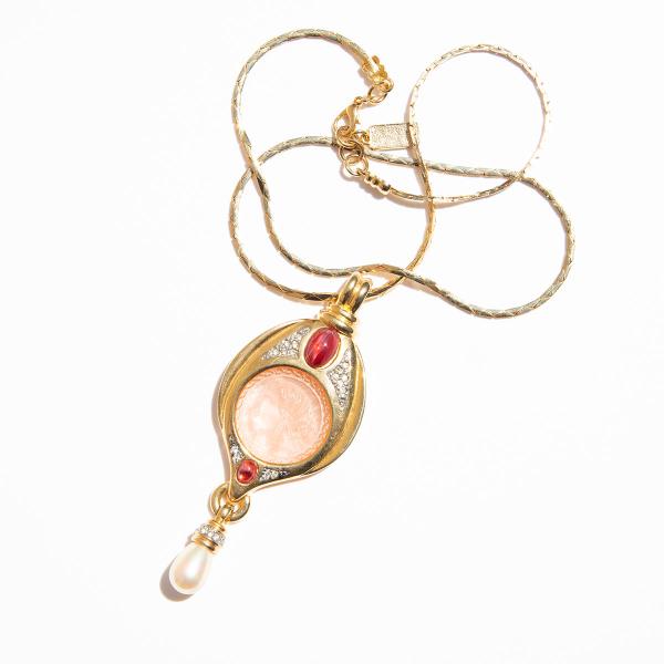 ★Vintage 1980's SPAIN DAVID GRAU pink cameo neckla...