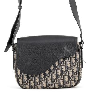 クリスチャン・ディオール ショルダーバッグ オブリーク ミニ サドル メッセンジャーバッグ Christian Dior 黒 トロッター 中古