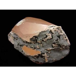 大きいモルガナイト原石