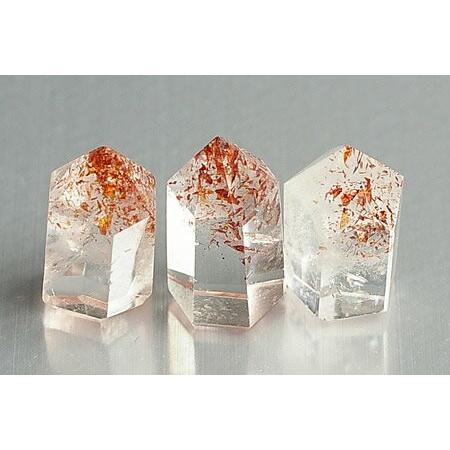 マダガスカル産　ファイヤークォーツポイント