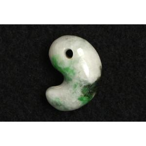 糸魚川産翡翠 小滝川 川石 HS211T : 水晶天然石専門店ムーンマッドネス