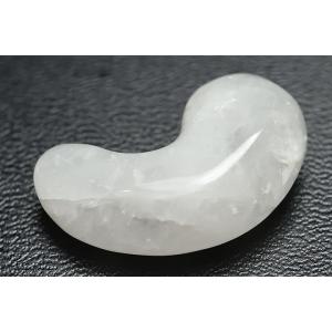 糸魚川翡翠 勾玉 最高級 縦約2.2cm 白翡翠 産地証明書 桐箱 付き