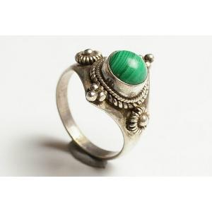 マラカイトリング8号