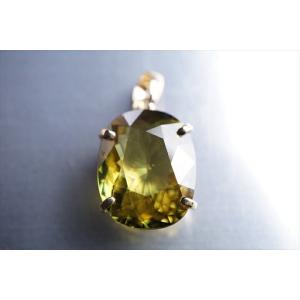 7.38ct!特大サイズ！スフェーンペンダントトップ　ファイナルグレード++++　K18フレーム　アフガニスタン産