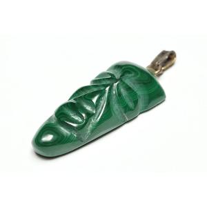 マラカイトペンダントトップ 顔