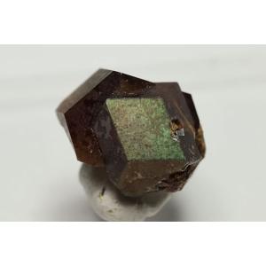 奈良県天川村産　レインボーガーネット単結晶