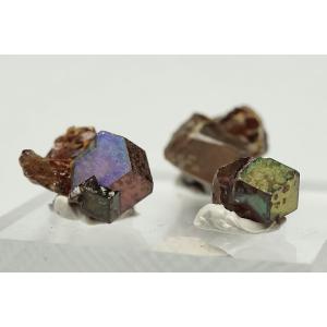 奈良県天川村産　レインボーガーネット単結晶 3個セット
