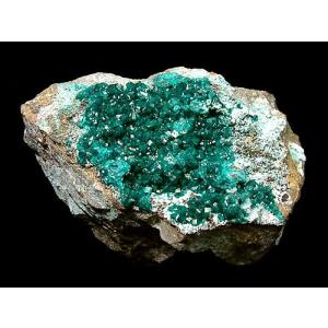 日本の石 アズライト azurite アジュライト 藍銅鉱 福岡県博多区立花寺