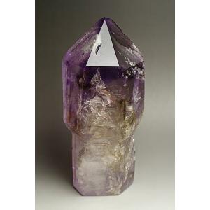 博物館クラス！水入りエレスチャルアメジスト　マダガスカル産