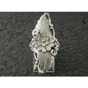 Indian Jewelry ターコイズ・フラワーデザイン 花型石留め立体装飾