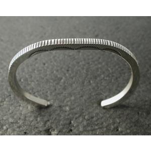 NAVAJO INDIAN JEWELRY ナバホ族 Lena Platero スタンプワーク